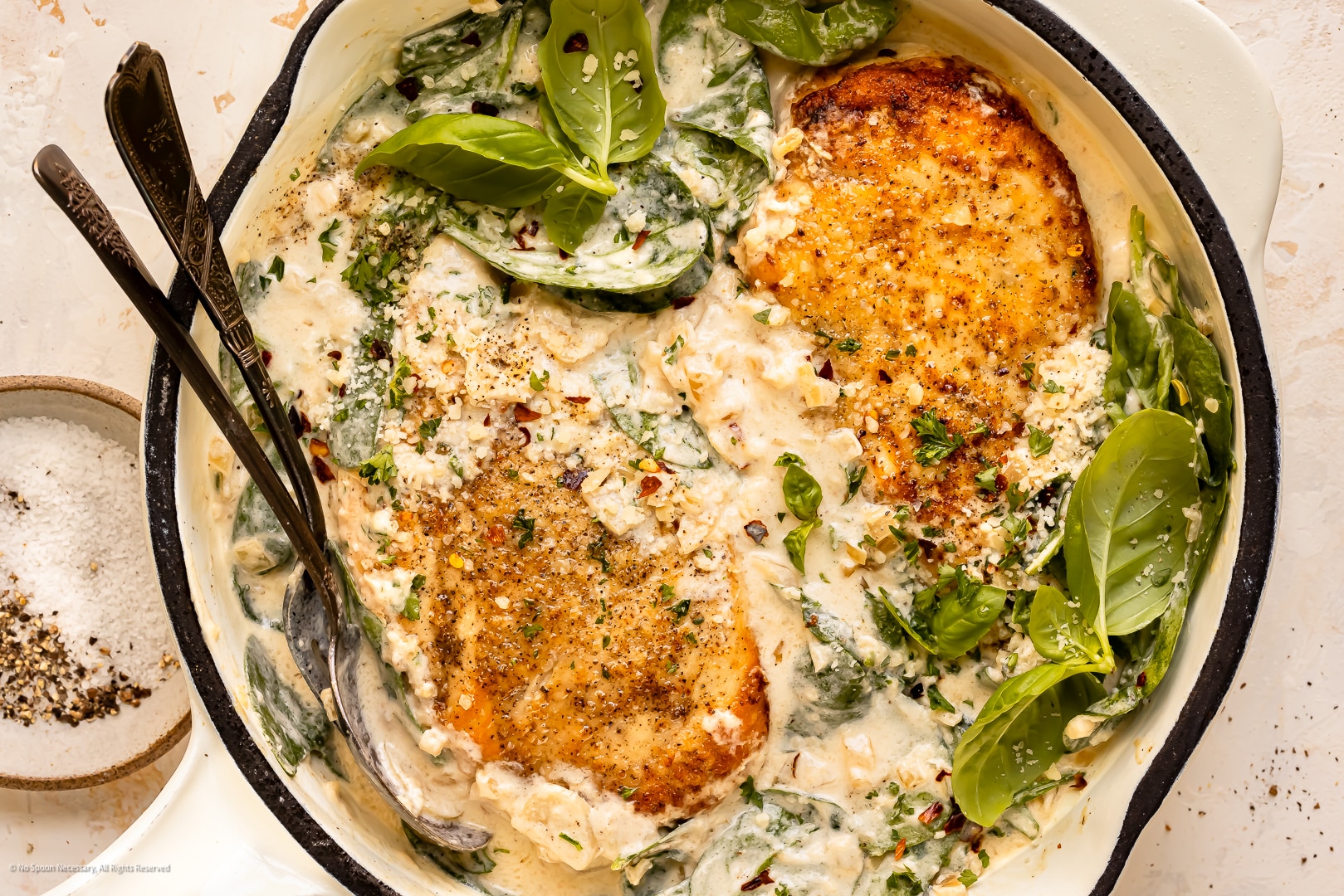 Easy One-Skillet Chicken Florentine: Weeknight to Date Night